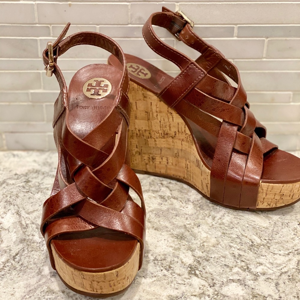 Pre-loved Tory Burch Cognac Leather Wedges